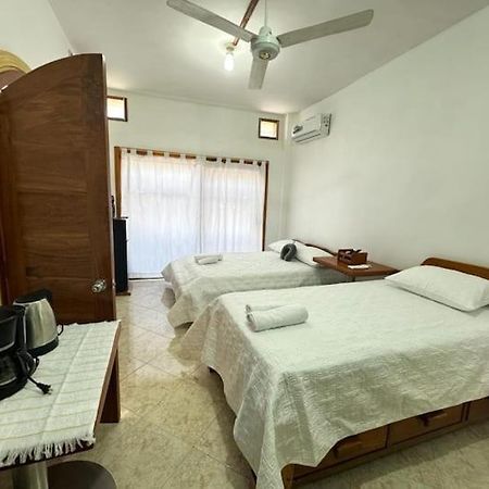 Alojamiento Villa Mar Puerto Ayora  Ngoại thất bức ảnh