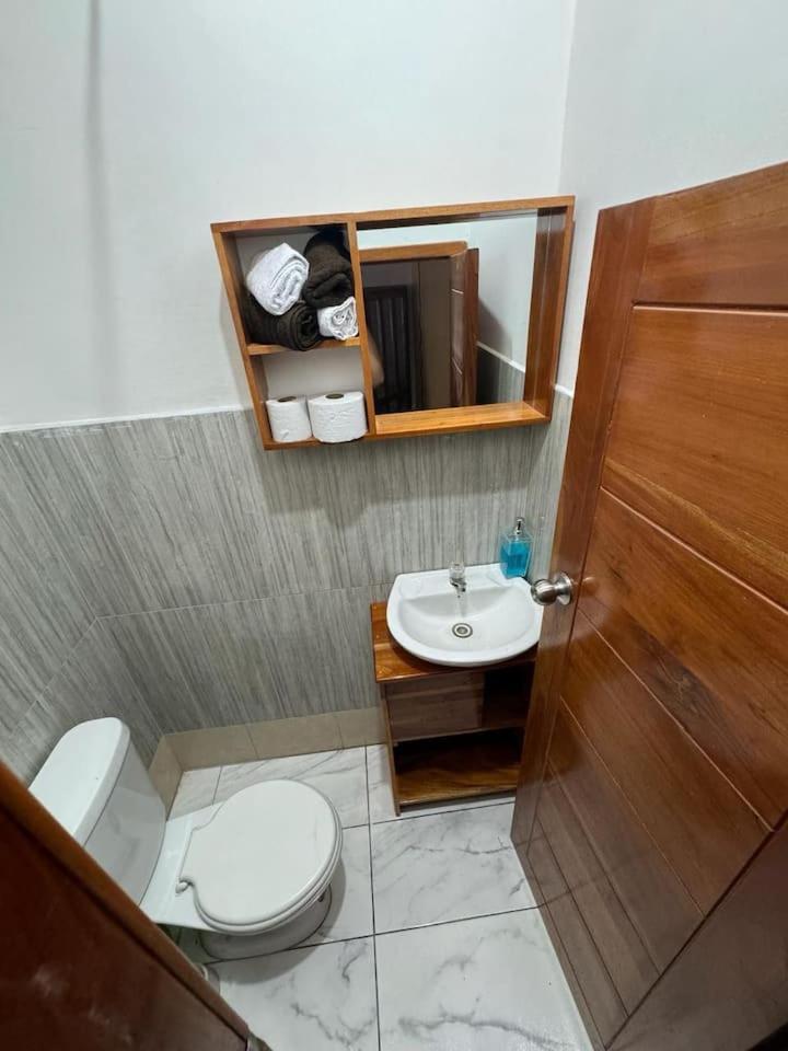 Alojamiento Villa Mar Puerto Ayora  Ngoại thất bức ảnh